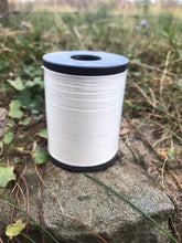 Load image into Gallery viewer, 110 metre Tidy flat wax thread