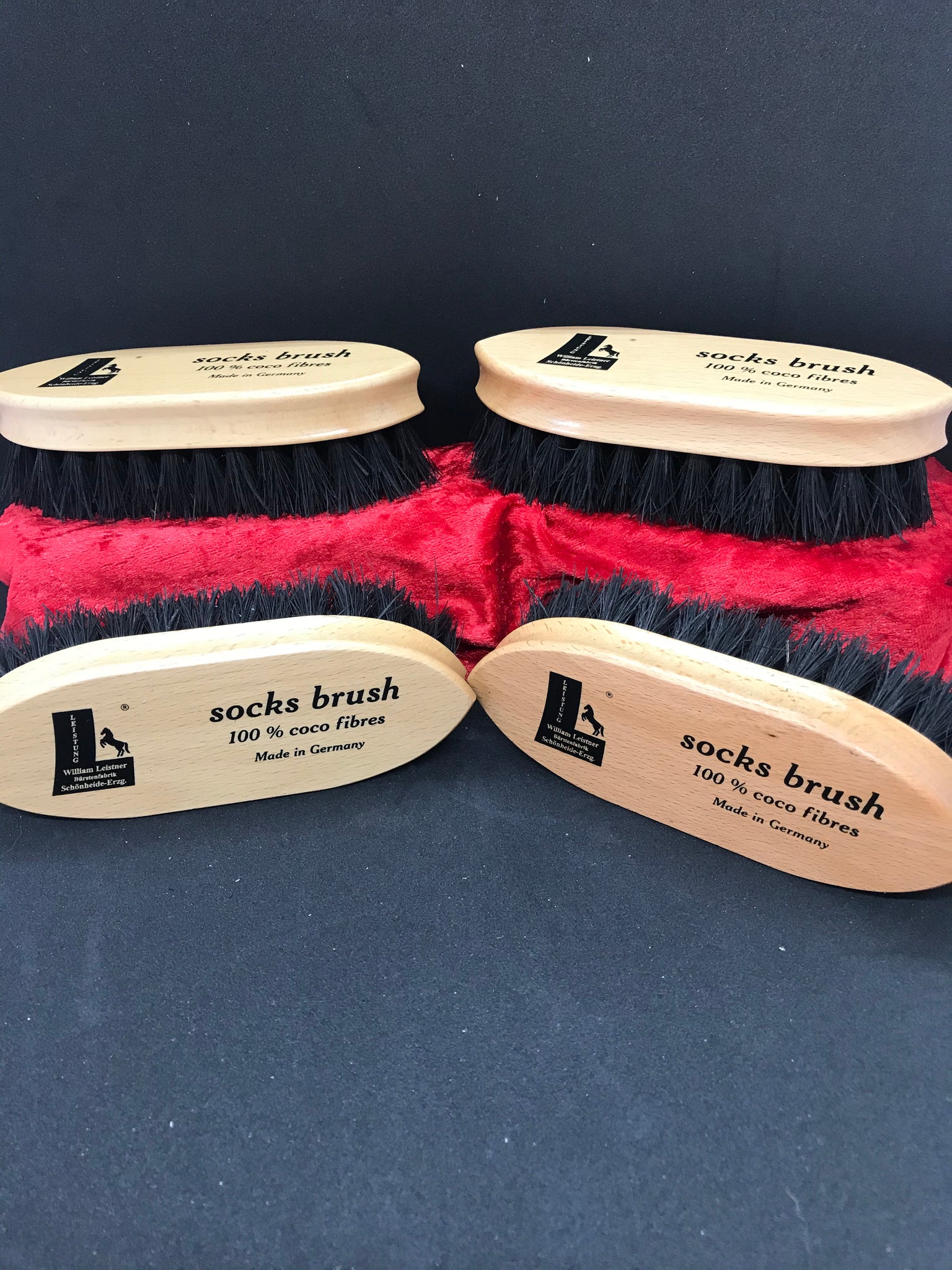 Leistner Natural Coco Fiber Brush