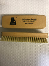 Load image into Gallery viewer, Quarter Marker brush (bristle) leistner