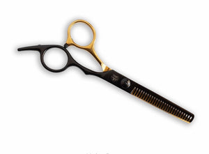 Hairy pony thinning scissors